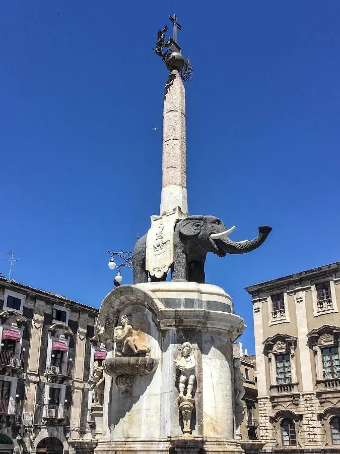 Casa vacanze Edificio Storico - Appartamento 2 Piani - Centro Di Catania