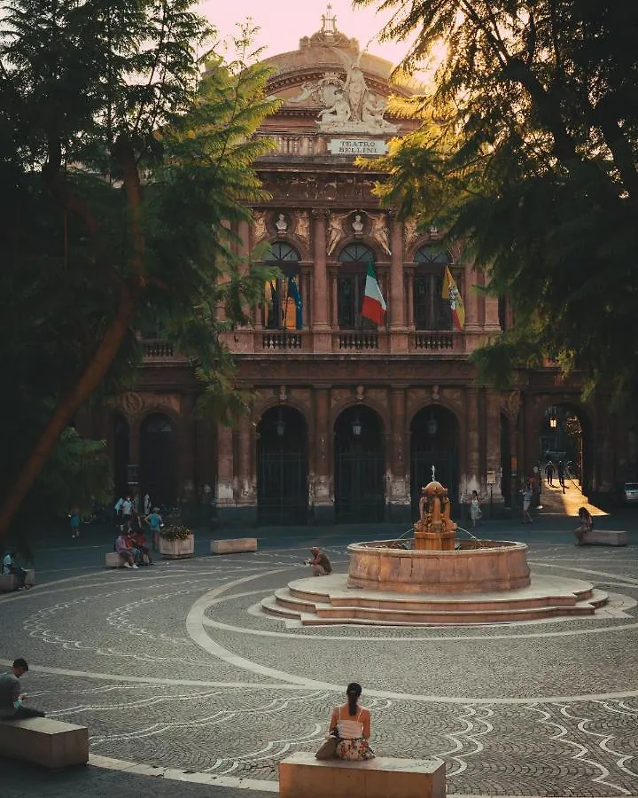 Edificio Storico - Appartamento 2 Piani - Centro Di Catania 0*,  Italia