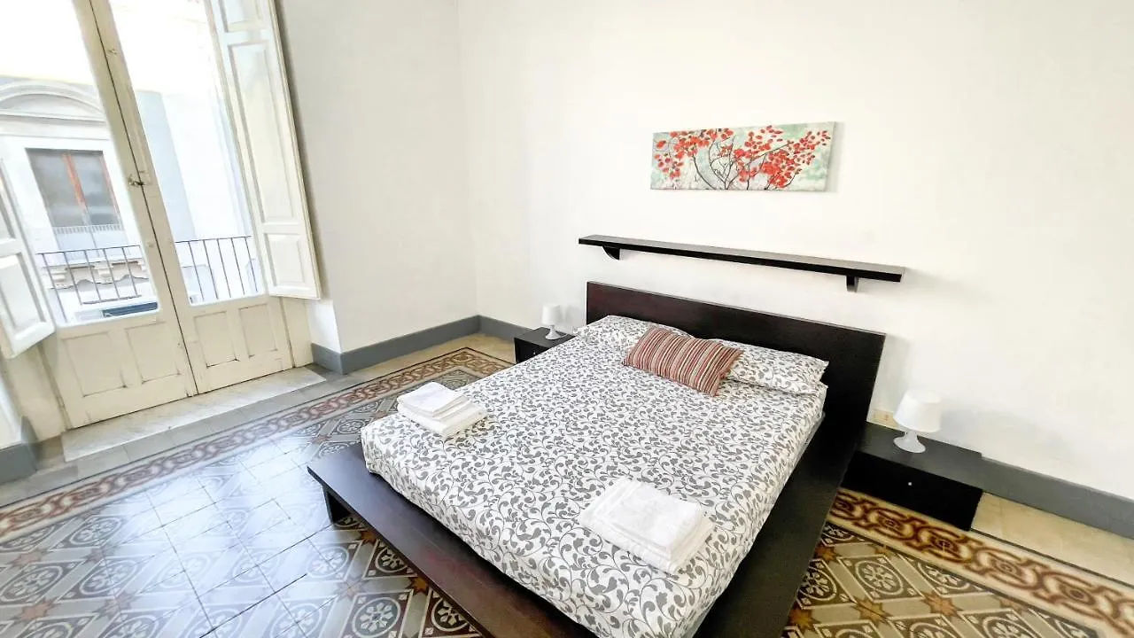 Edificio Storico - Appartamento 2 Piani - Centro Di Catania Casa vacanze